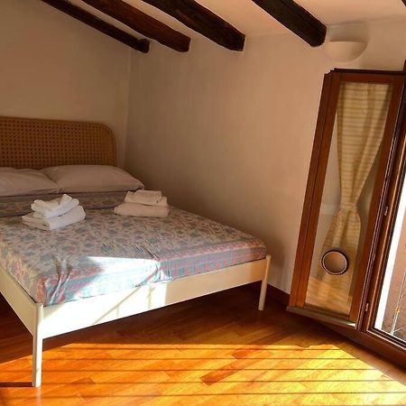 Casa Mirasole Center And Hills Apartment Болоня Екстериор снимка