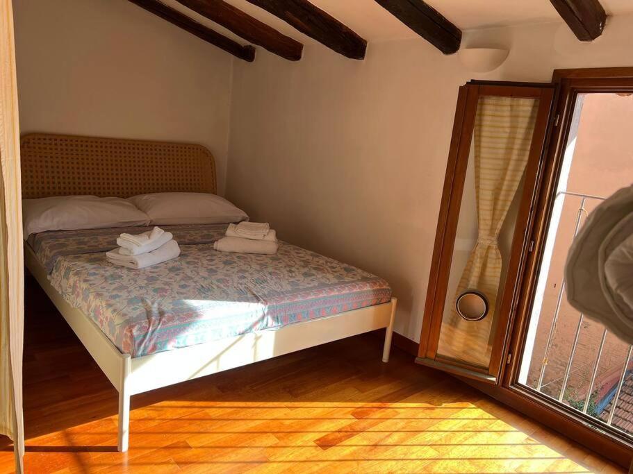 Casa Mirasole Center And Hills Apartment Болоня Екстериор снимка